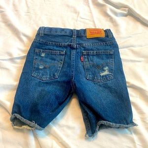 Levi jeans shorts. For Boys.